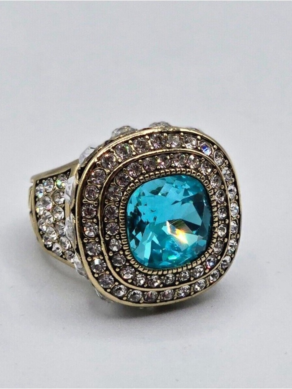 Heidi Daus “Take That” Aqua Crystal Cocktail Ring | Statement Designer Ring